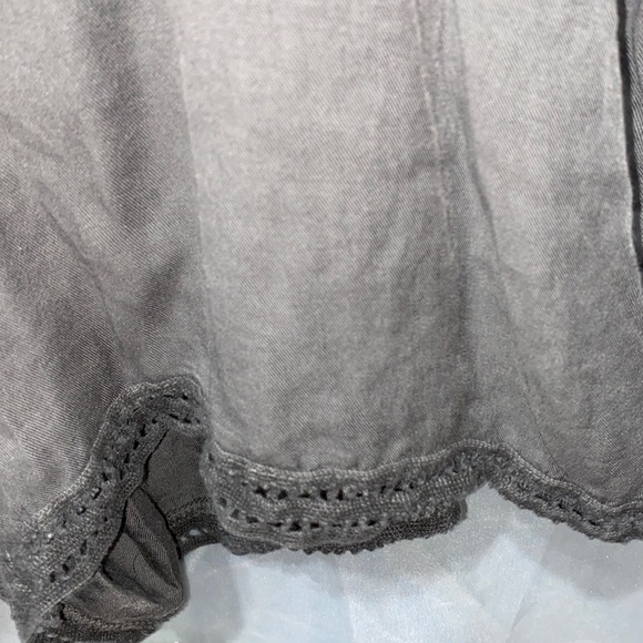 NWT HELLO NITE! ASH GREY LONG SLEEVE ROMPER CROCHET TRIM SZ S - Picture 7 of 12